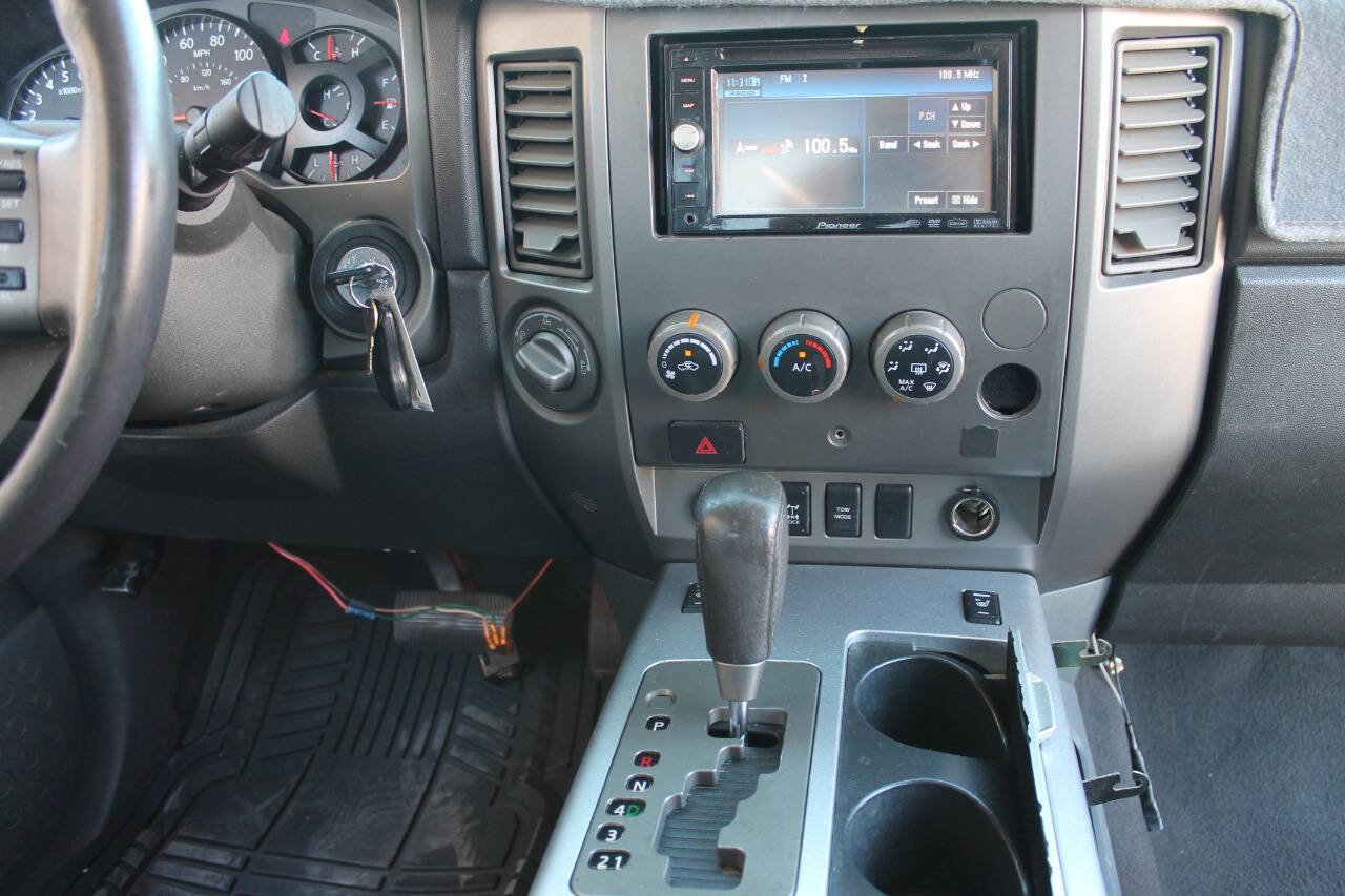 Used 2005 Nissan Titan LE w/ (R02) LE Off-Road Pkg image 35