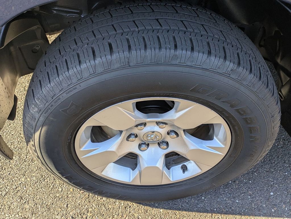 Used 2019 RAM 1500 Big Horn image 27