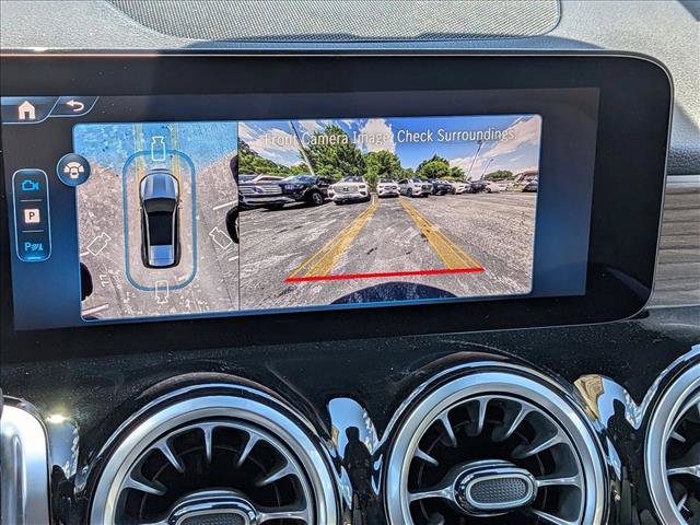 New 2026 Mercedes-Benz GLB 250 4MATIC image 13