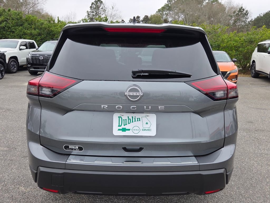 New 2026 Nissan Rogue SV image 9