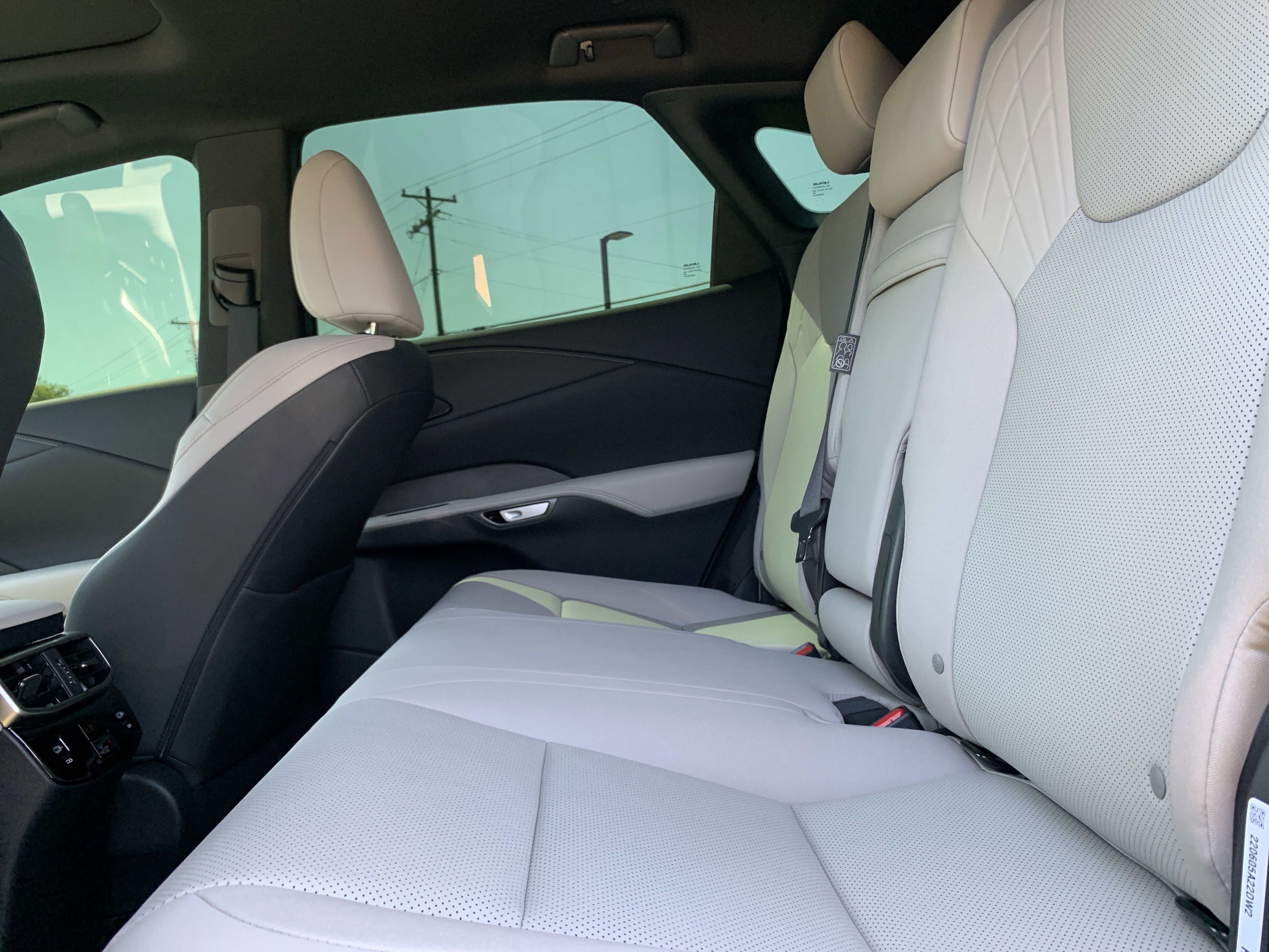 Used 2026 Lexus RX 350 F Sport w/ Convenience Package image 32