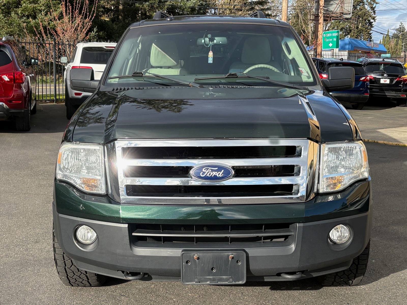 Used 2014 Ford Expedition EL XL image 2