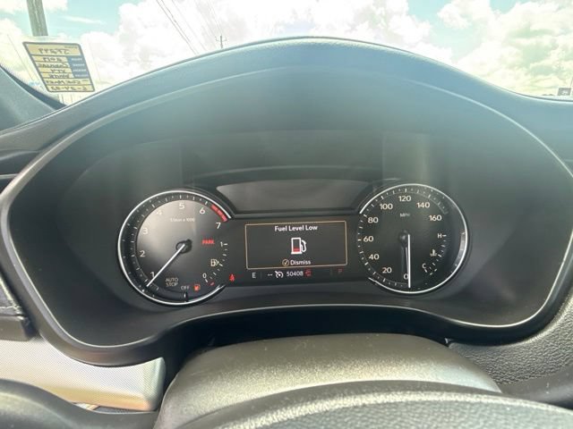 Used 2019 Cadillac XT4 Premium Luxury w/ Cold Weather Package FWD image 21
