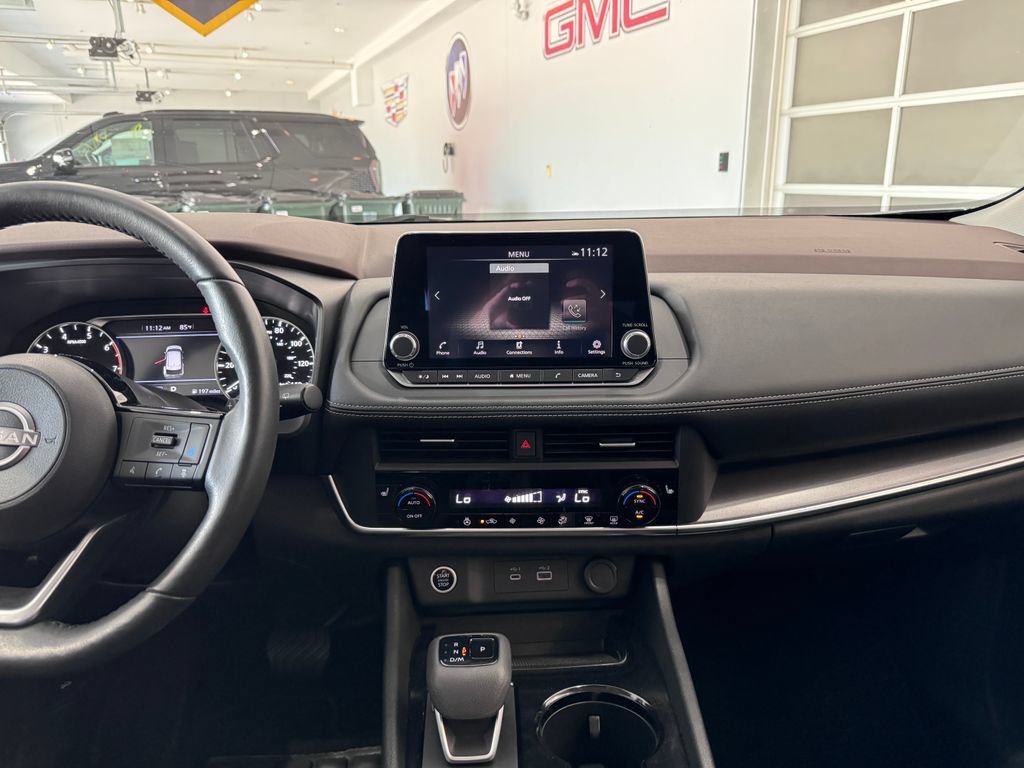 Used 2023 Nissan Rogue SV w/ SV Premium B Package AWD/4WD image 17