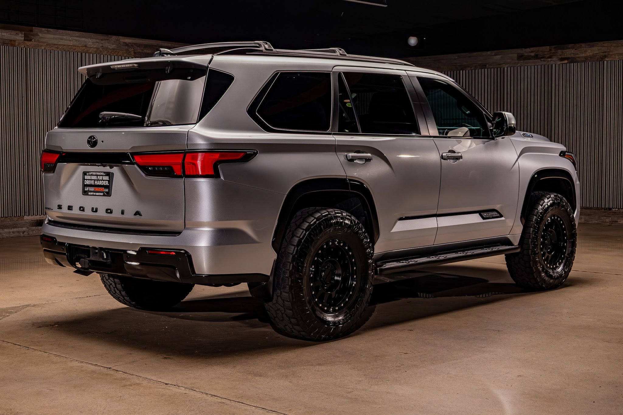 Used 2024 Toyota Sequoia Platinum image 9