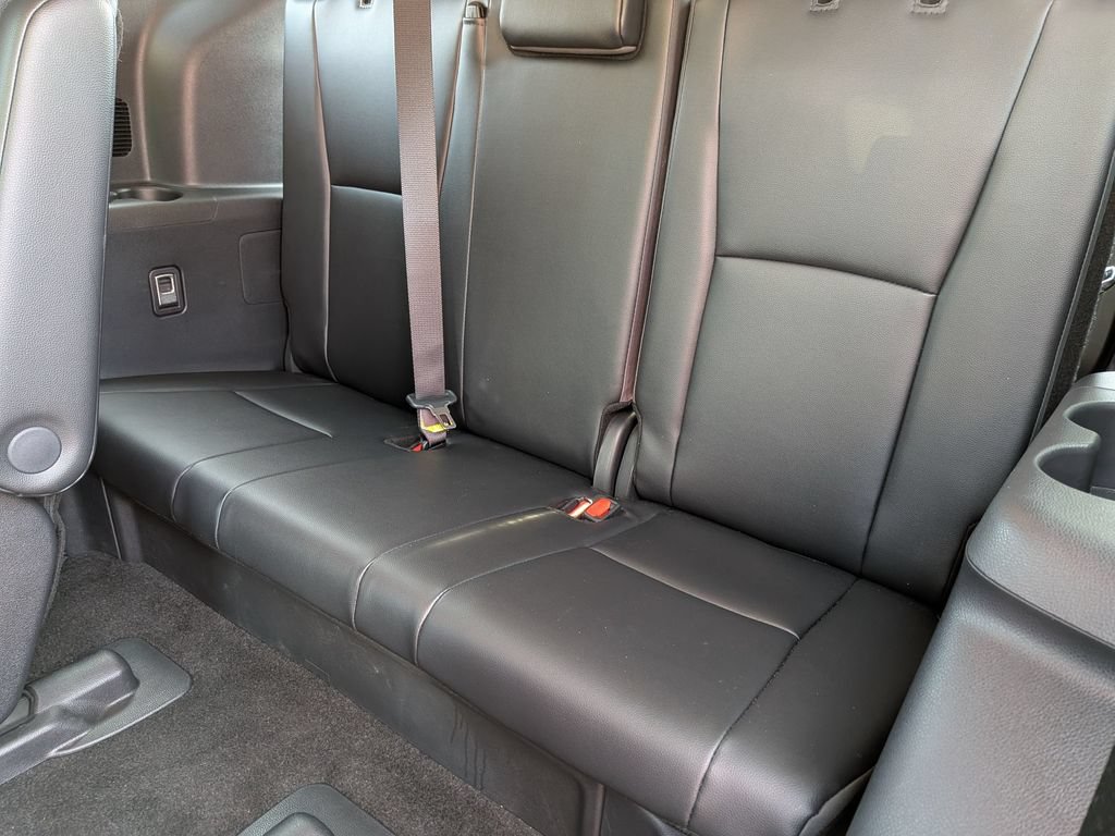 Used 2026 Toyota Highlander XLE AWD/4WD image 30