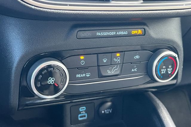 Used 2022 Ford Escape SE image 22