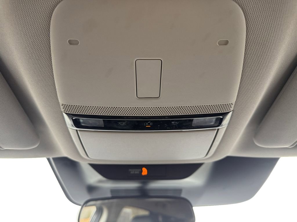 Certified 2025 Nissan Murano SV w/ Cargo Package image 11