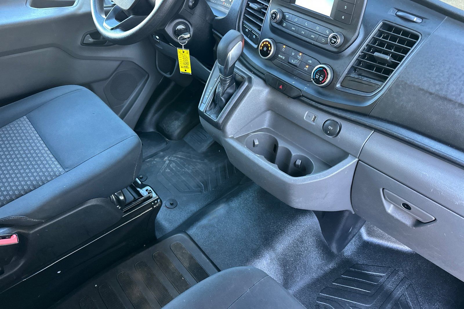 Used 2024 Ford Transit 250 Low Roof w/ Exterior Upgrade Package RWD image 13