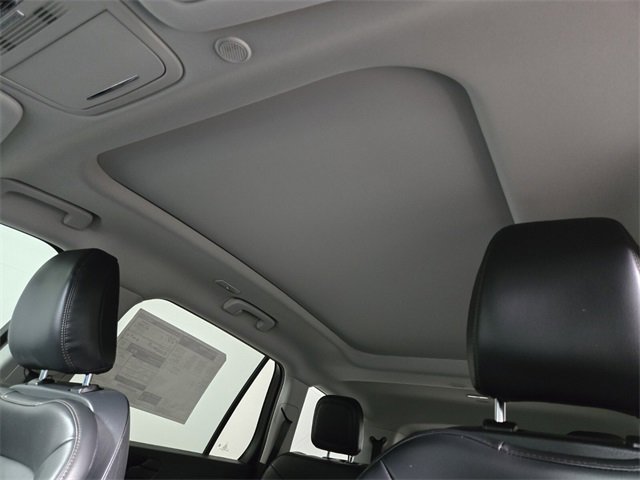 New 2025 Lincoln Aviator AWD w/ Jet Appearance Package image 12