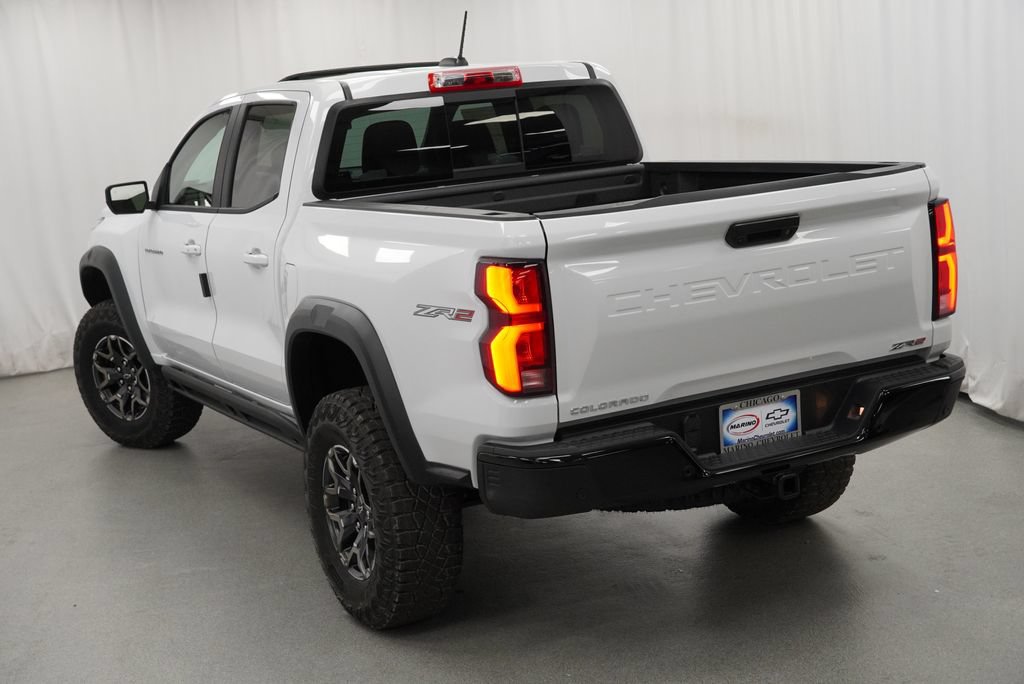 New 2026 Chevrolet Colorado ZR2 w/ Technology Package AWD/4WD image 39