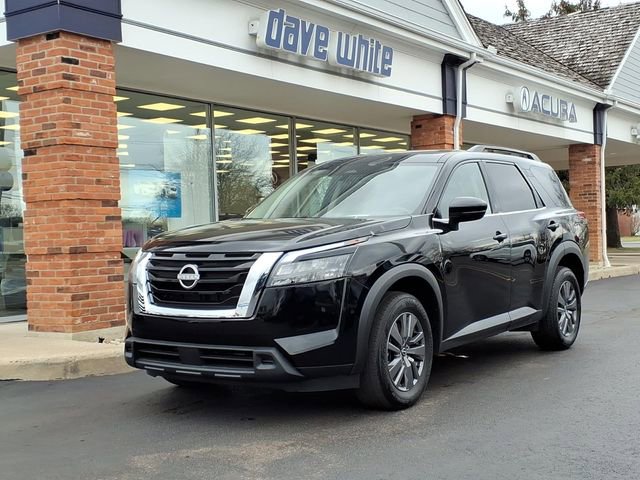 Used 2025 Nissan Pathfinder SV