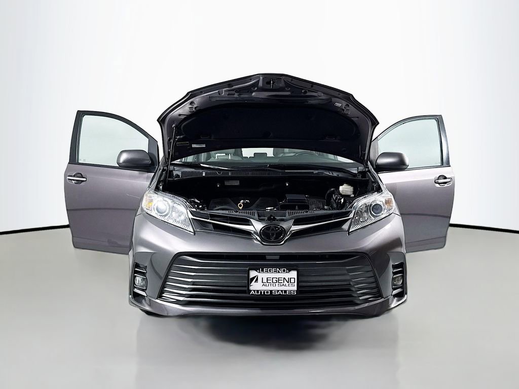 Used 2019 Toyota Sienna XLE image 23
