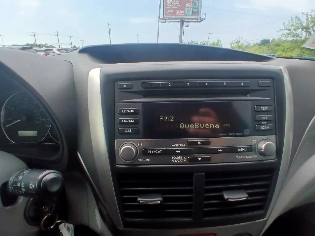 Used 2010 Subaru Forester 2.5X AWD/4WD image 28