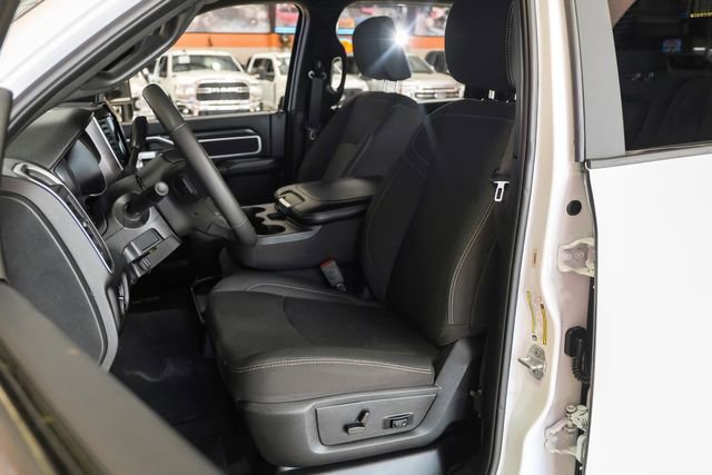 Used 2025 RAM 2500 Big Horn AWD/4WD image 31