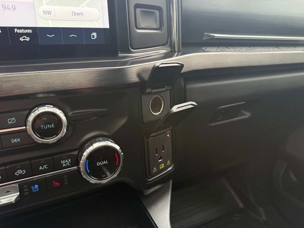 Used 2023 Ford F350 Lariat w/ Lariat Ultimate Package AWD/4WD image 26