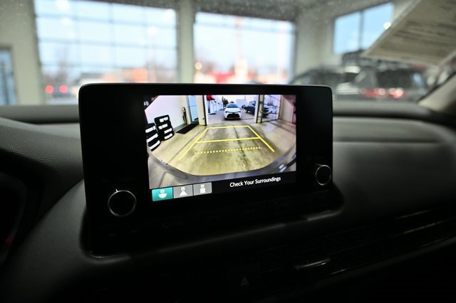 Used 2023 Honda HR-V LX image 18