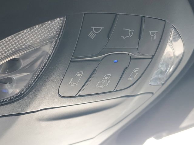 Used 2023 Chrysler Pacifica Touring-L w/ S Appearance Package AWD/4WD image 31