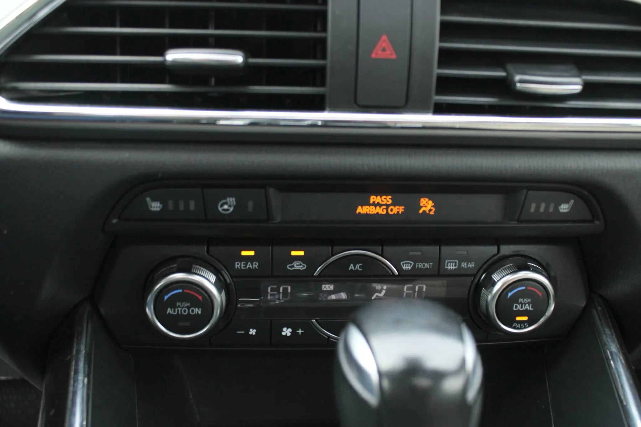 Used 2018 MAZDA CX-9 Grand Touring image 21