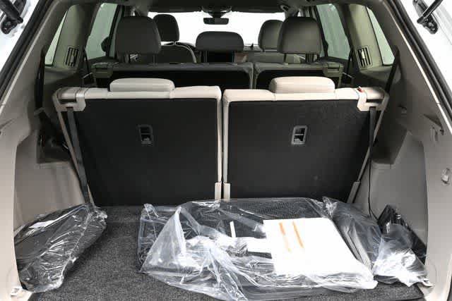 New 2026 Volkswagen Atlas SE FWD image 26
