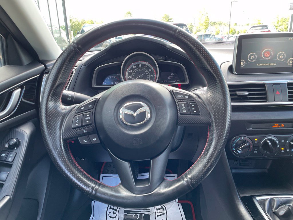 Used 2016 MAZDA MAZDA3 i Sport FWD image 18