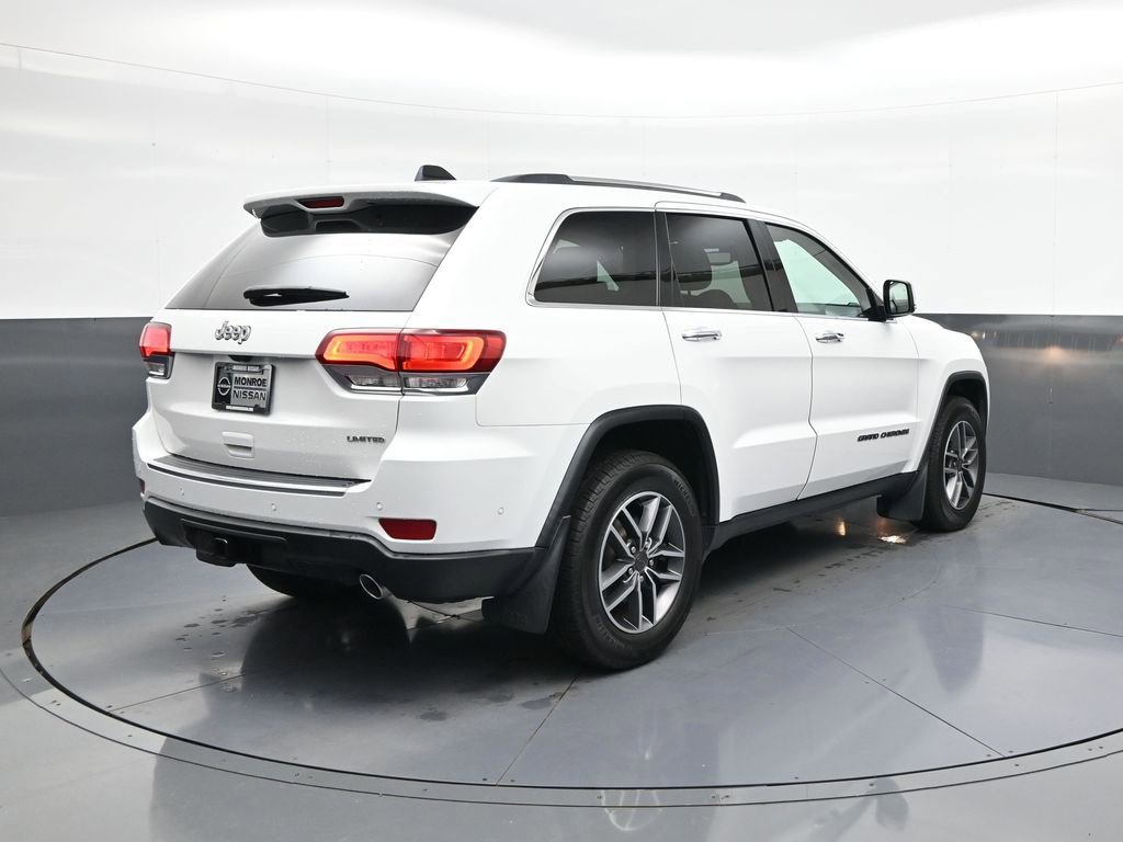 Used 2020 Jeep Grand Cherokee Limited w/ Trailer Tow Group IV RWD image 7