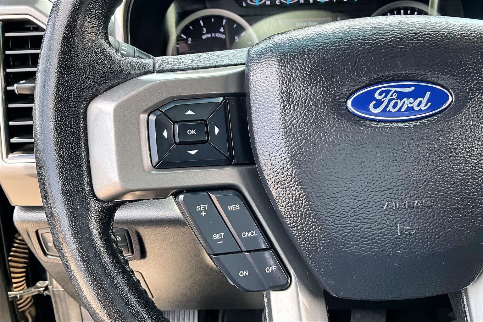 Used 2021 Ford Expedition XLT RWD image 23