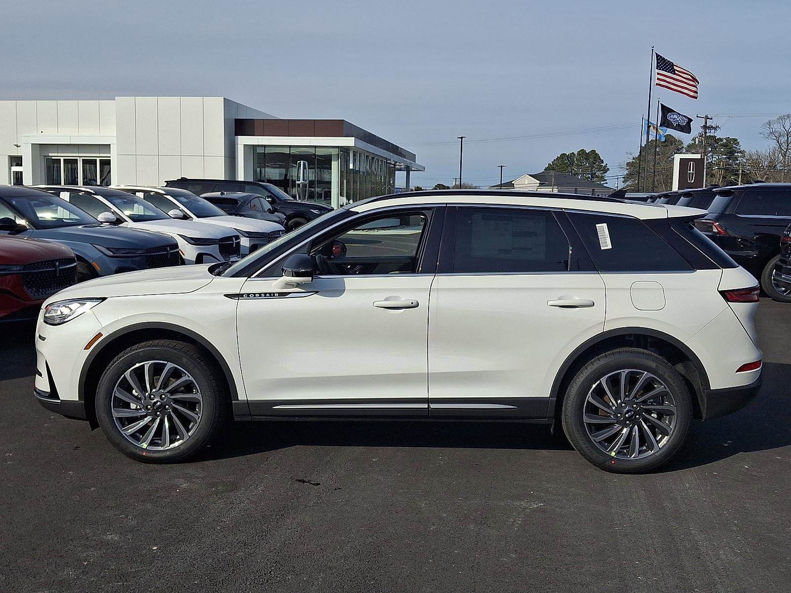 New 2026 Lincoln Corsair Reserve image 5