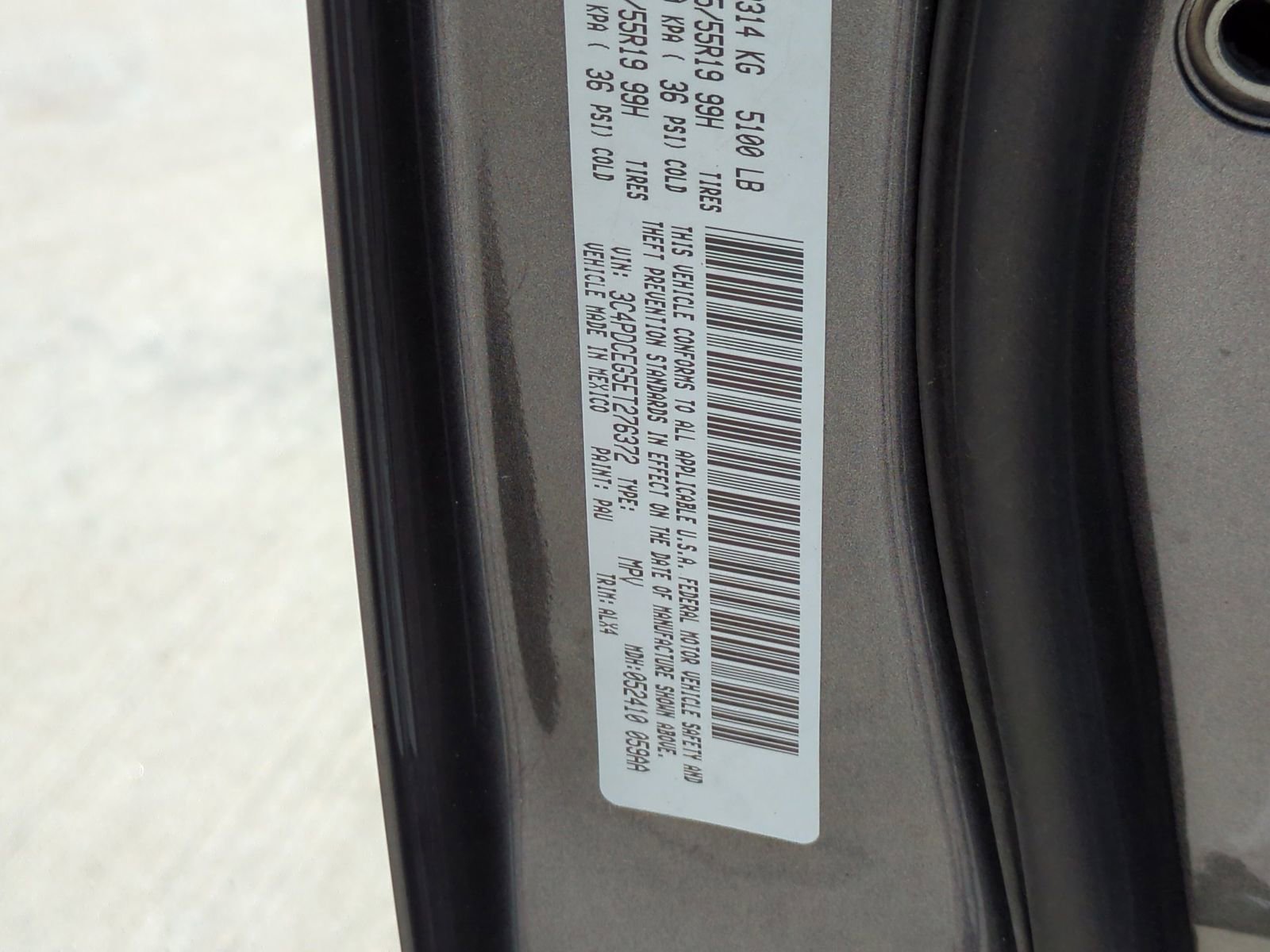 Used 2014 Dodge Journey R/T image 34