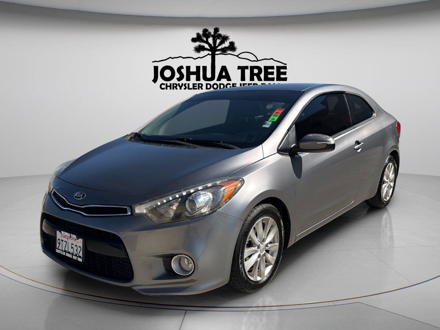 Used 2015 Kia Forte Koup EX FWD image 3