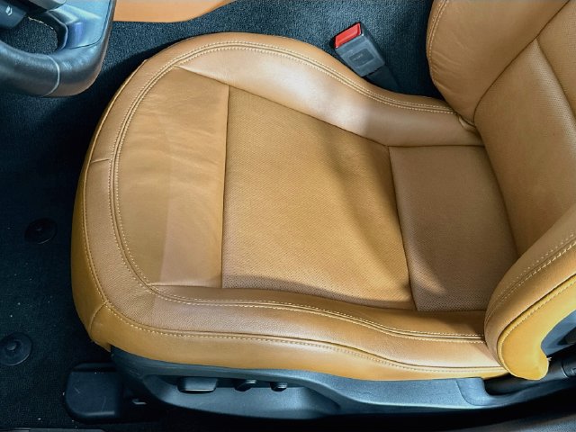 Used 2019 Chevrolet Corvette Stingray Convertible w/ 2LT Preferred Equipment Group RWD image 22