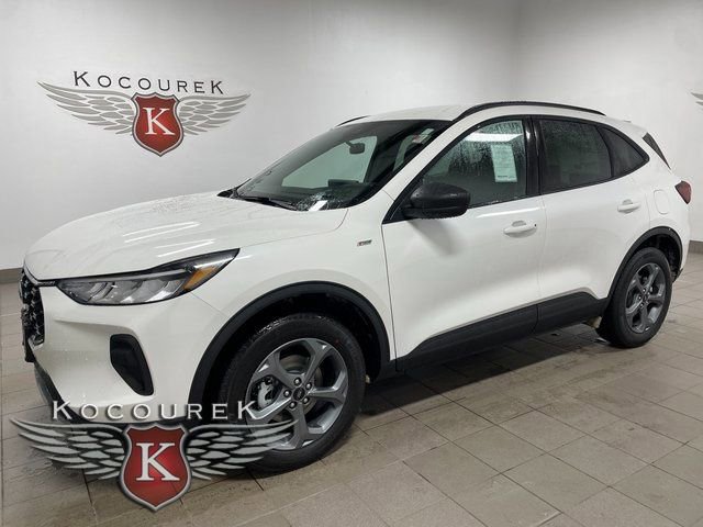 New 2026 Ford Escape ST-Line w/ Tech Pack #1 AWD/4WD image 3