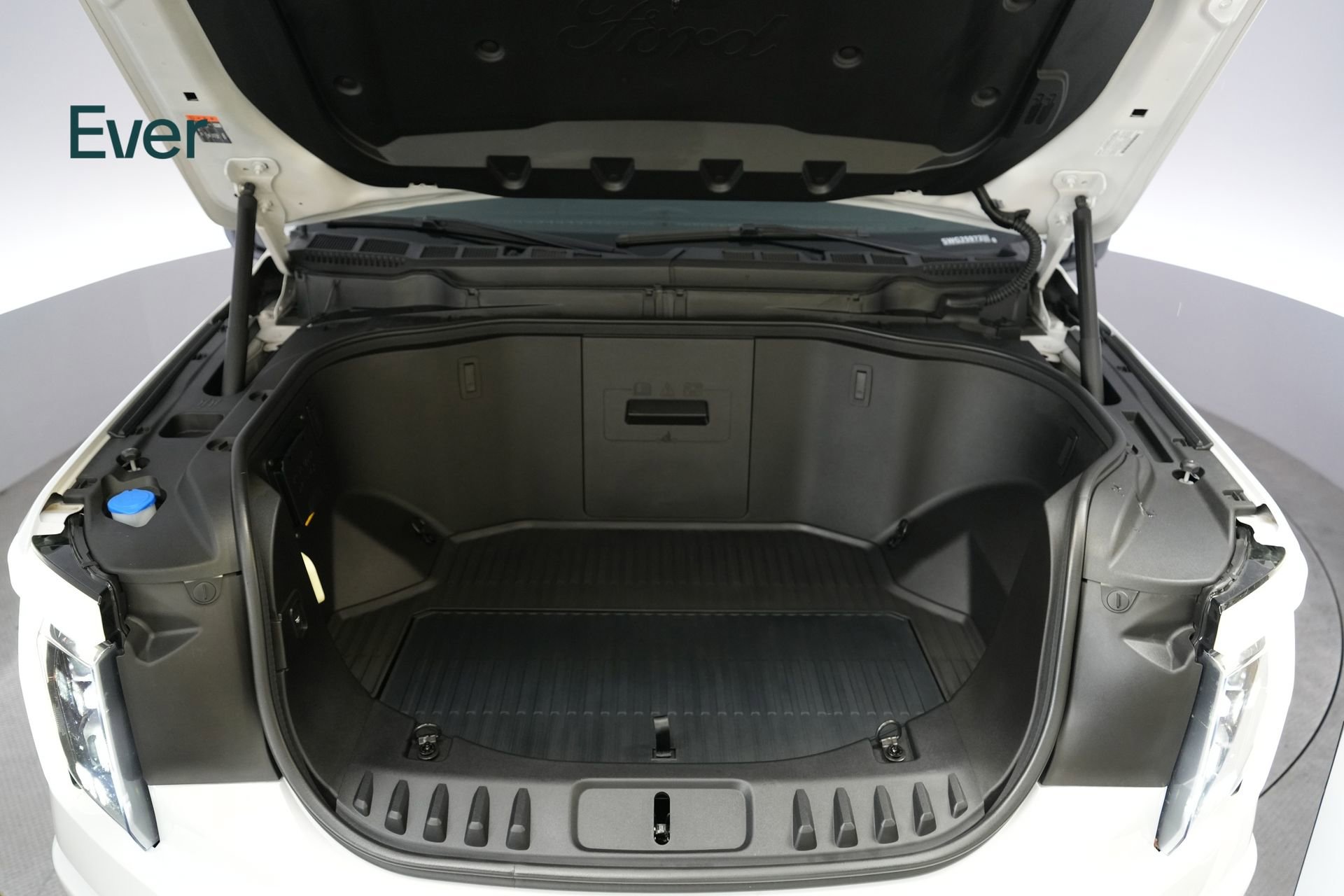 Used 2025 Ford F150 Lightning Flash image 19