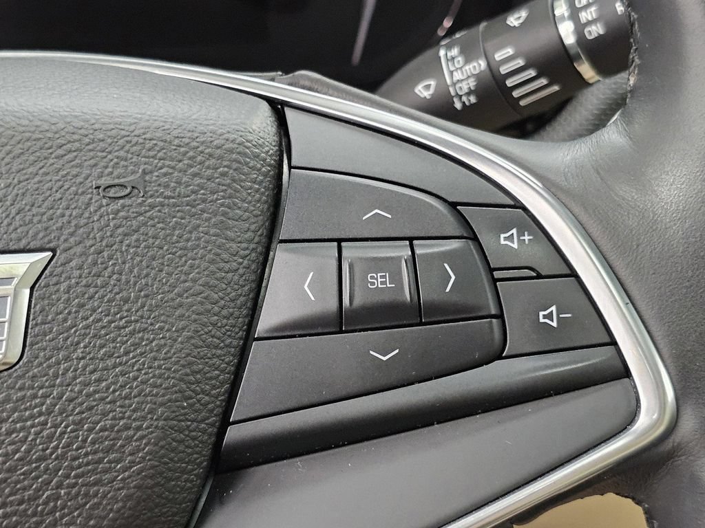 Certified 2017 Cadillac XT5 Premium Luxury w/ Advanced Security Package AWD/4WD image 42