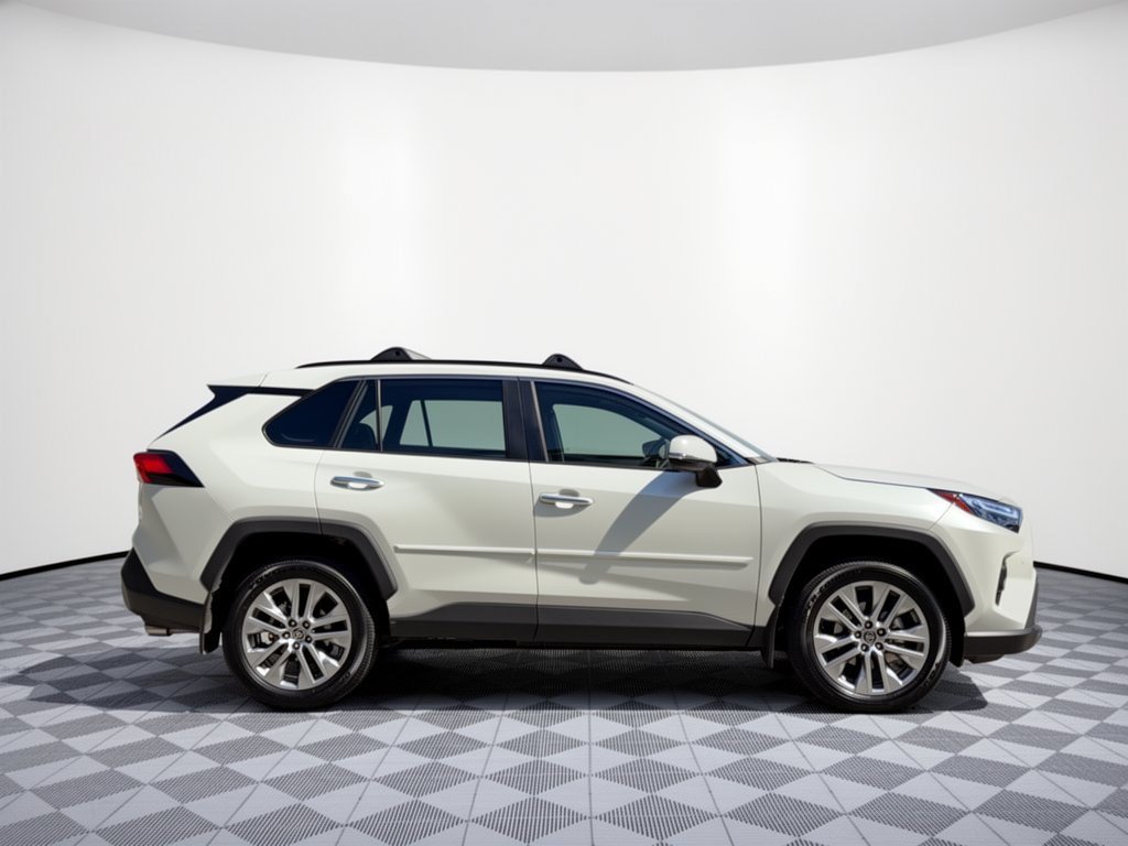 Used 2024 Toyota RAV4 Limited FWD image 8