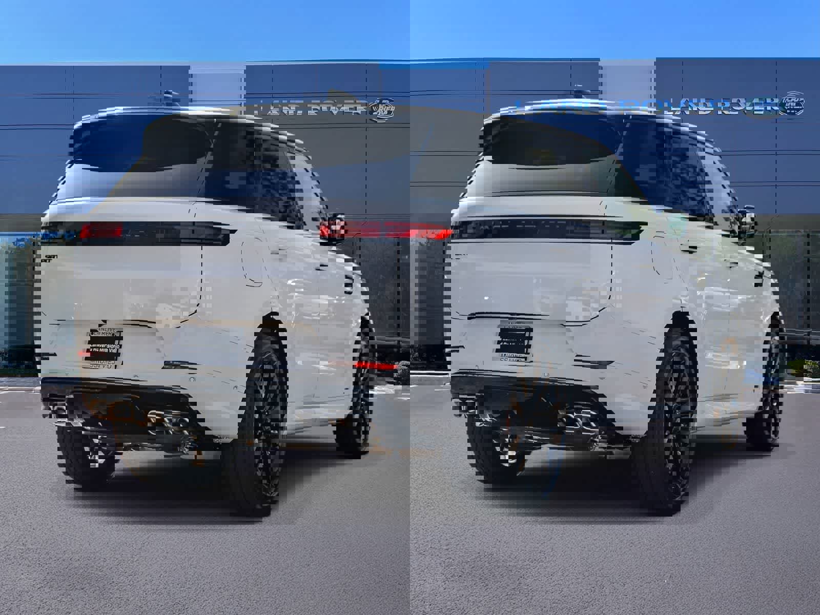 New 2026 Land Rover Range Rover Sport Dynamic SE image 4