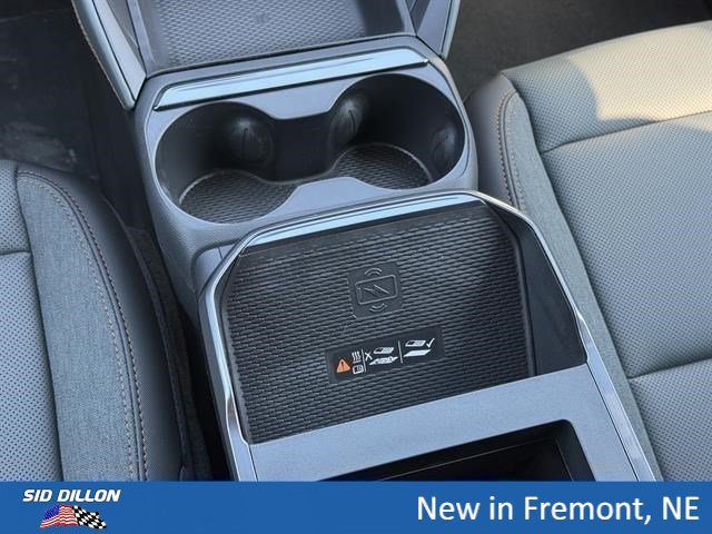 New 2027 GMC Terrain AT4 w/ Convenience Package III AWD/4WD image 12