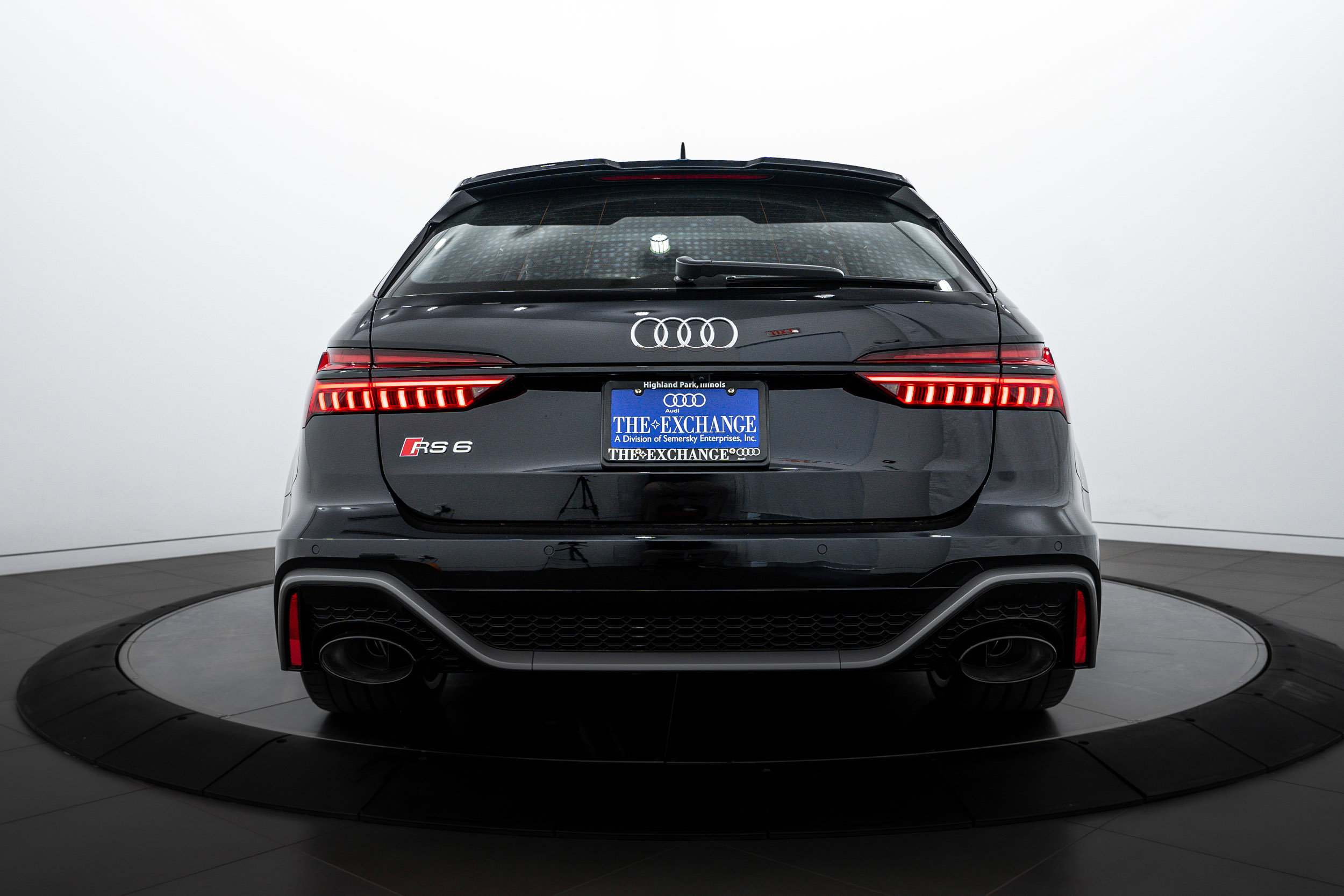 New 2026 Audi RS 6 performance image 21