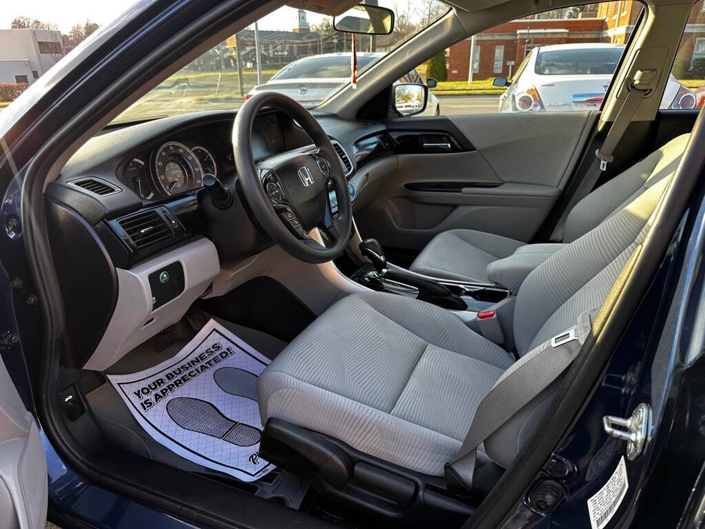 Used 2017 Honda Accord LX image 11