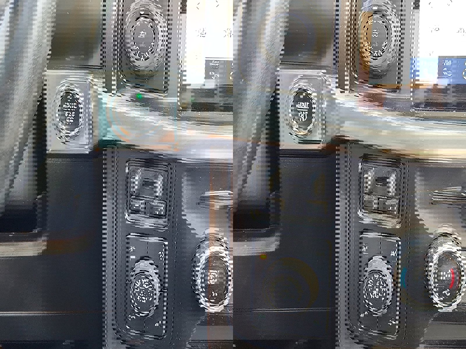 Certified 2021 Ford F150 Lariat image 25