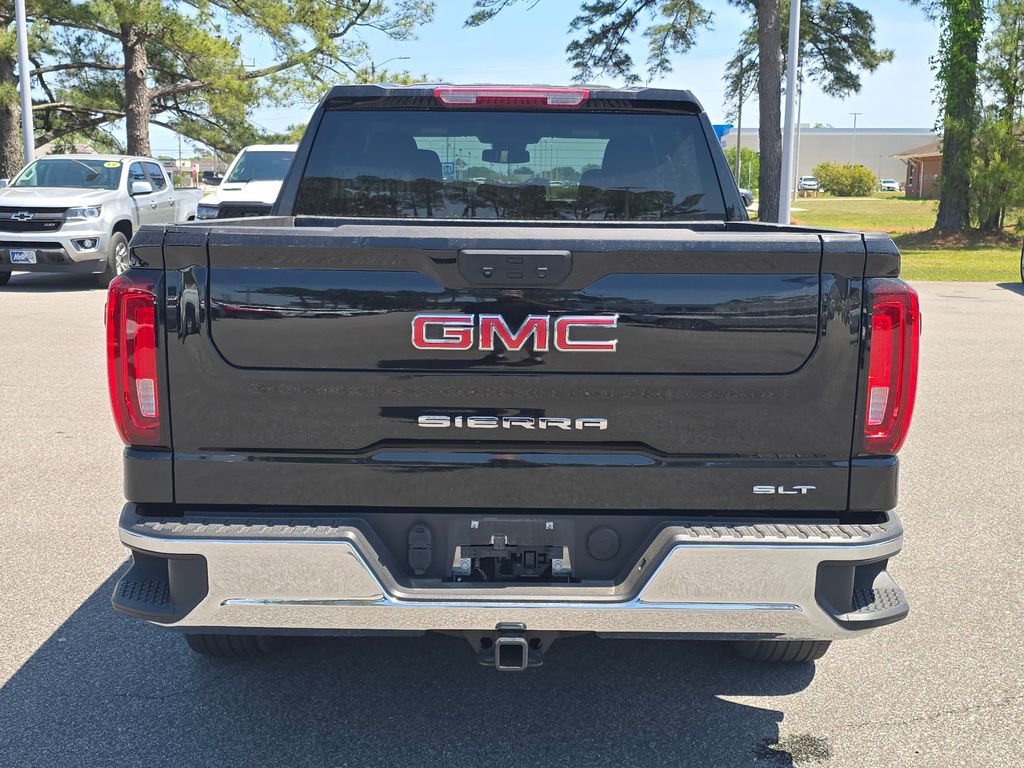 Certified 2025 GMC Sierra 1500 SLT AWD/4WD image 4