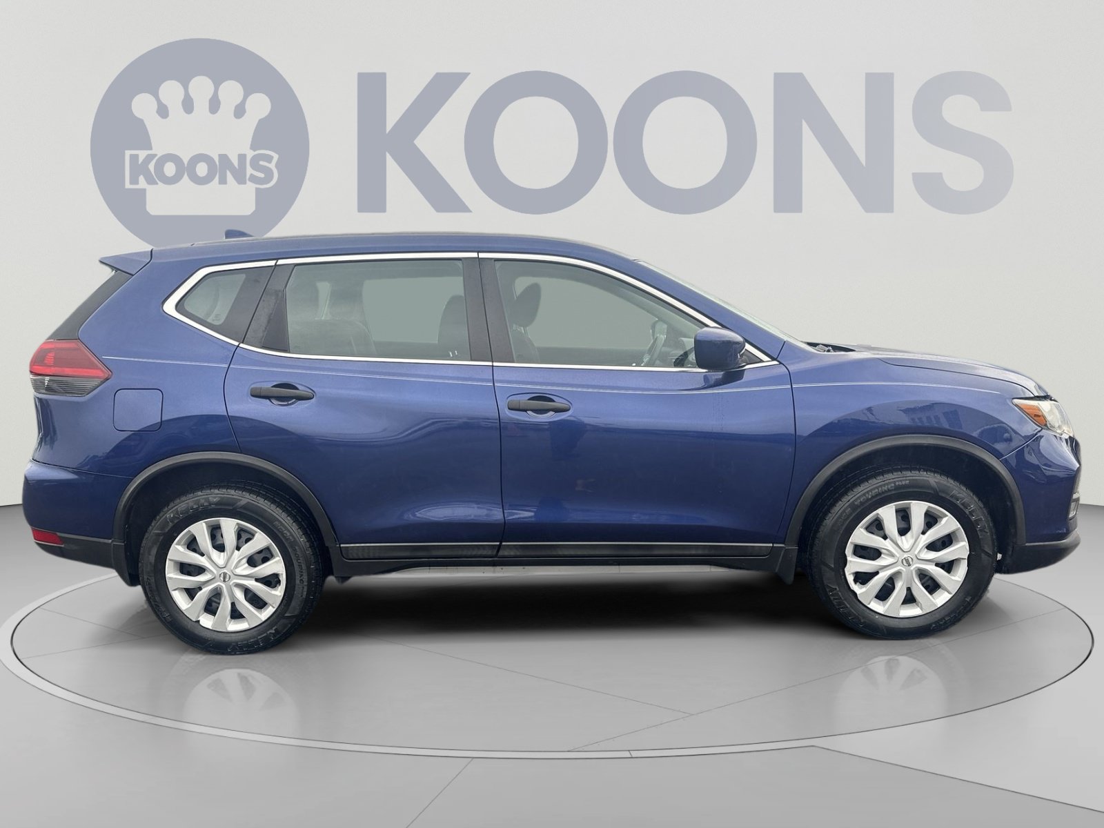 Used 2018 Nissan Rogue S AWD/4WD image 12