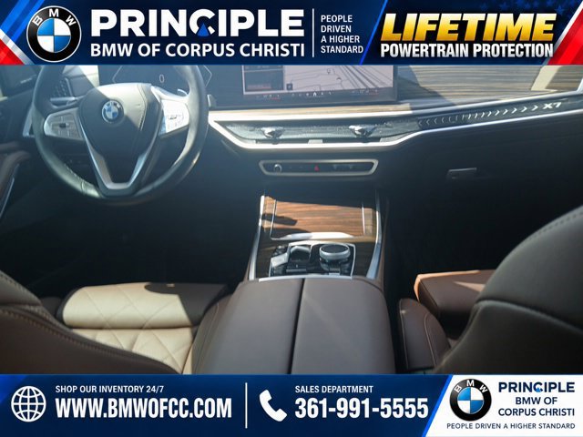 Used 2026 BMW X7 xDrive40i AWD/4WD image 15
