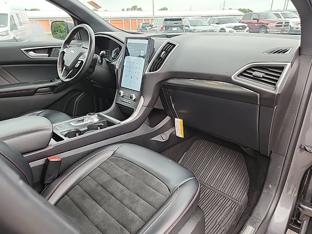 Used 2023 Ford Edge ST-Line AWD/4WD image 36