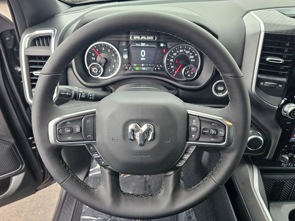 New 2026 RAM 1500 Big Horn AWD/4WD image 16