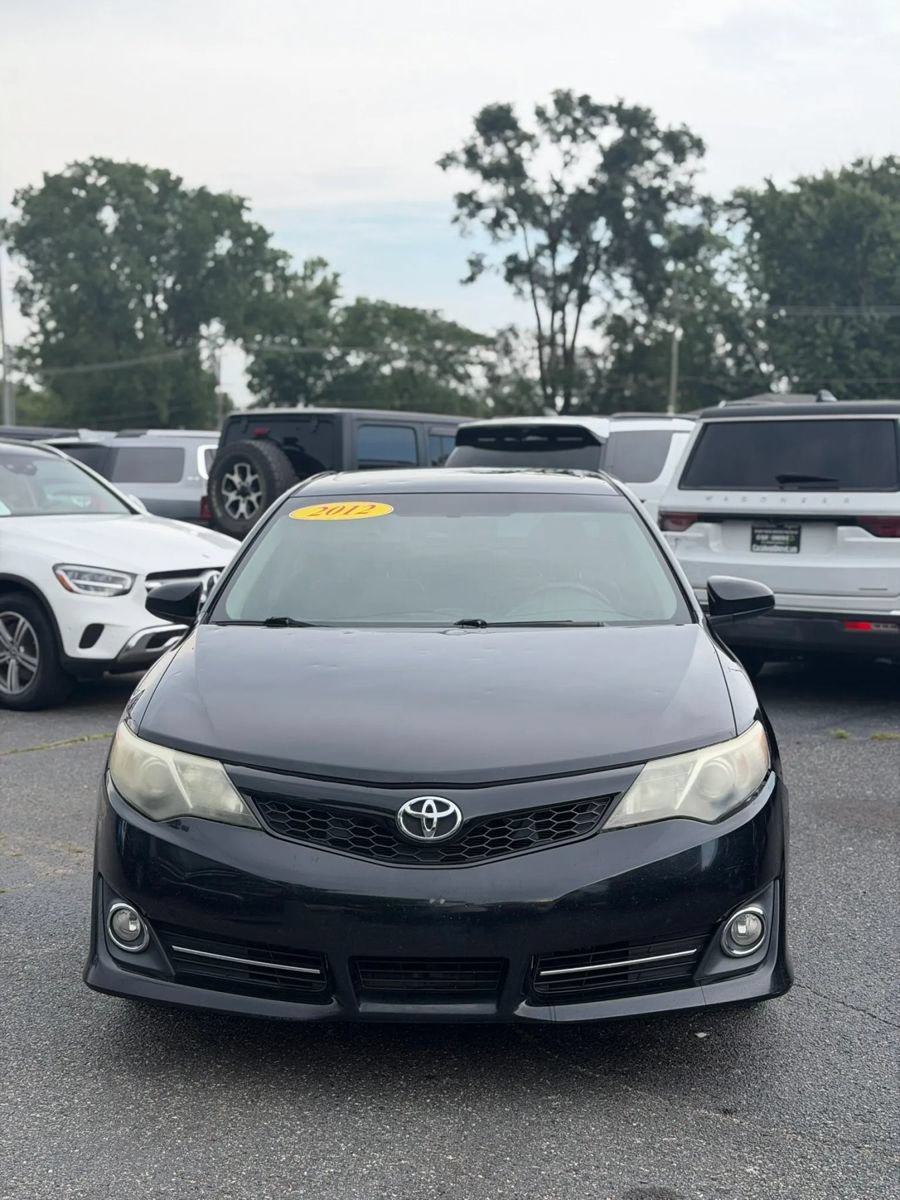 Used 2012 Toyota Camry SE
