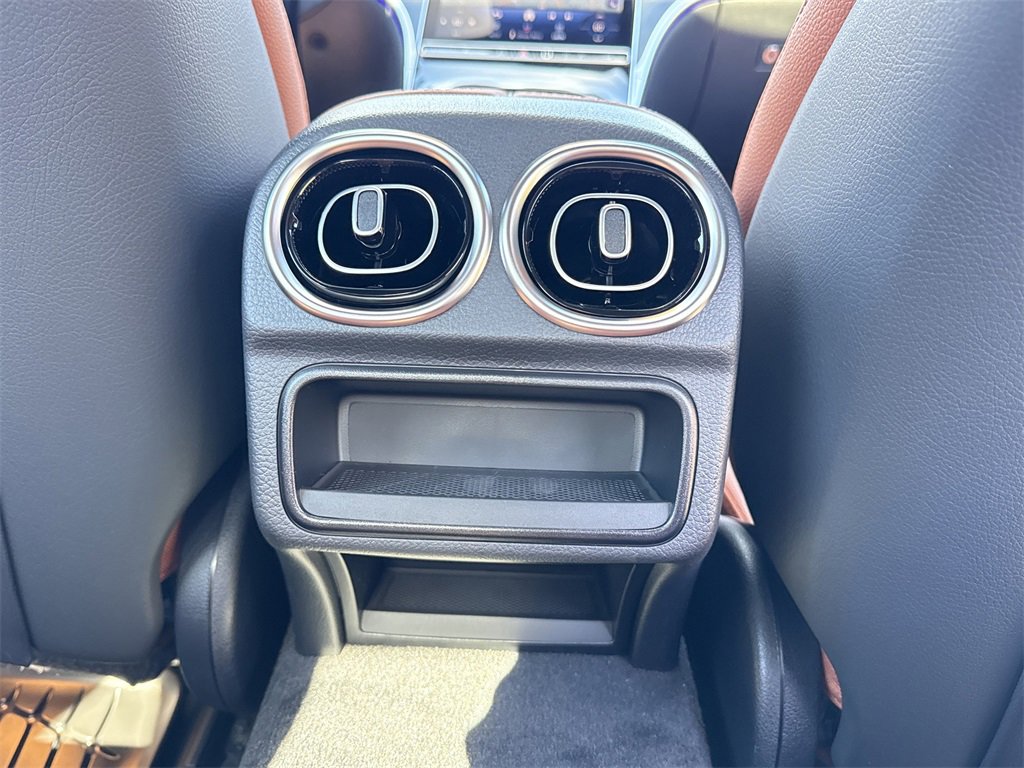 New 2026 Mercedes-Benz C 300 4MATIC Sedan image 23
