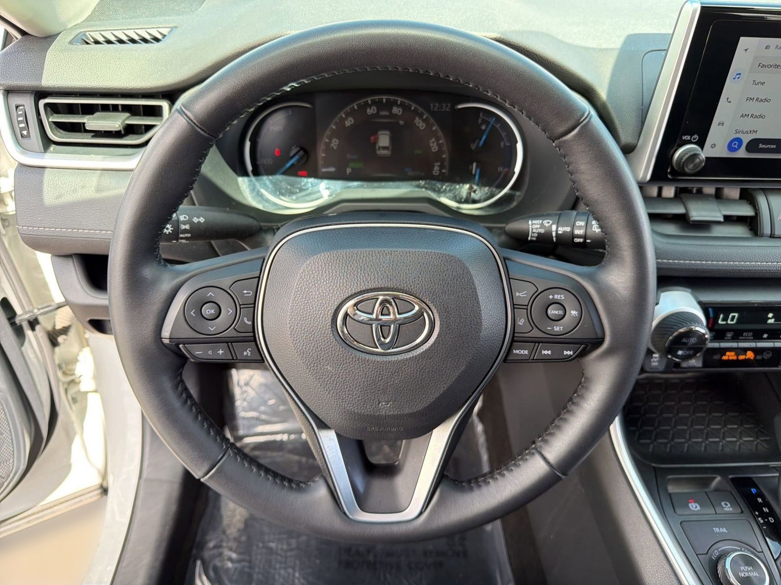 Used 2023 Toyota RAV4 XLE w/ Convenience Package image 18