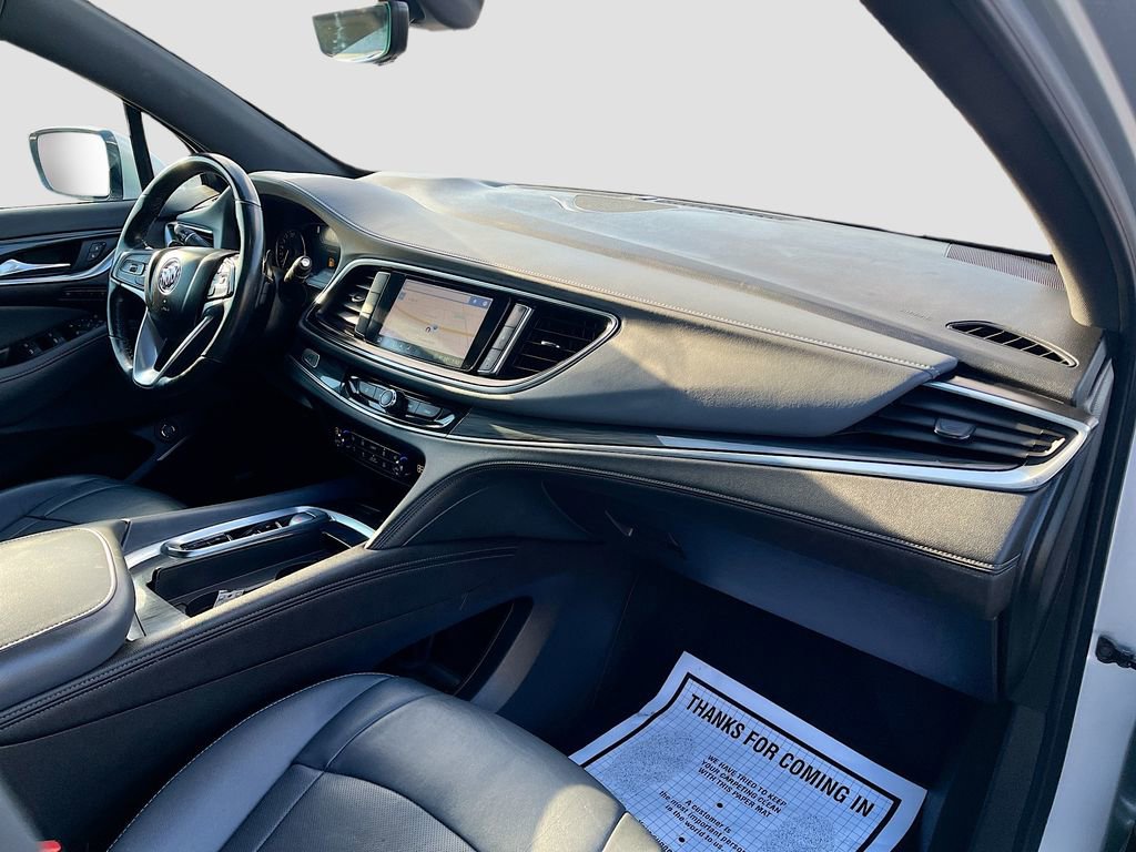 Used 2022 Buick Enclave Premium image 31