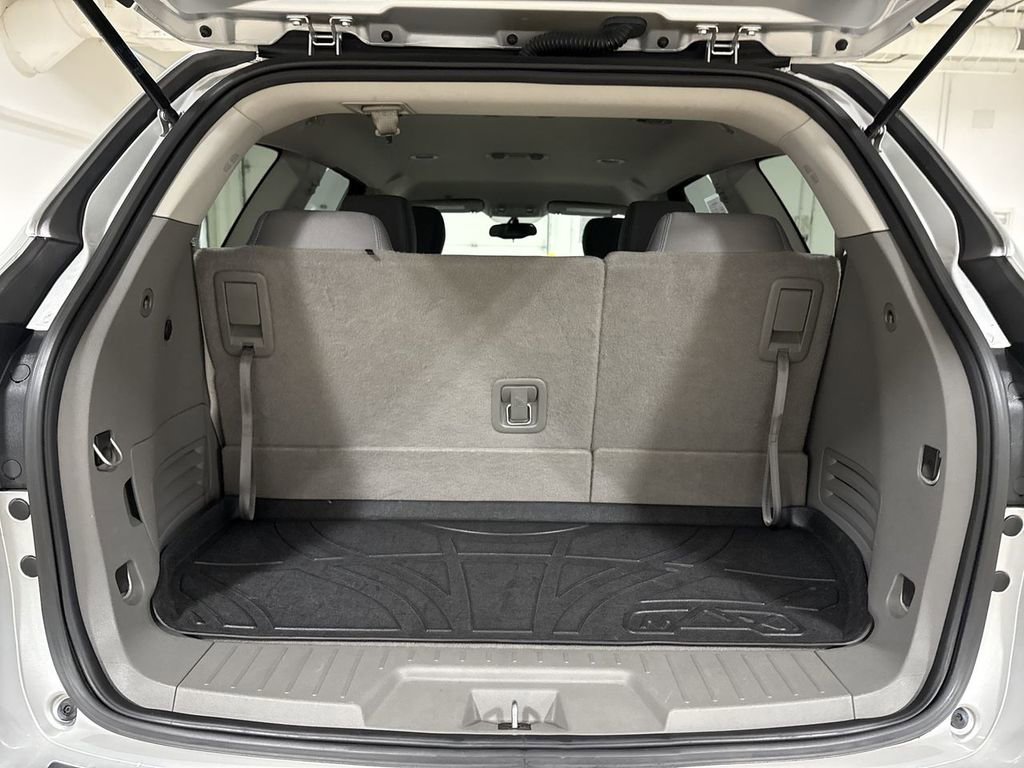 Used 2016 Chevrolet Traverse LS FWD image 24